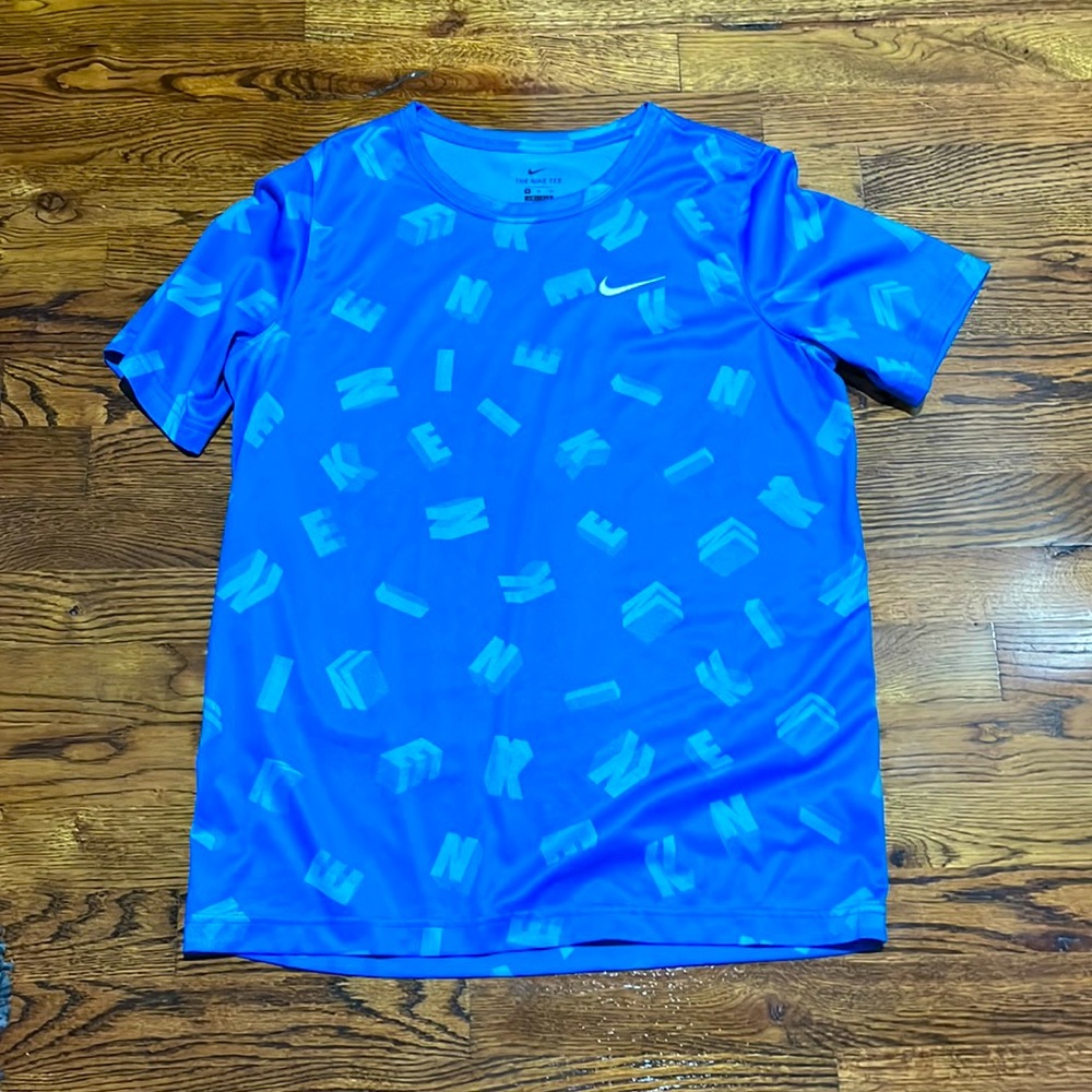 Nike shirt